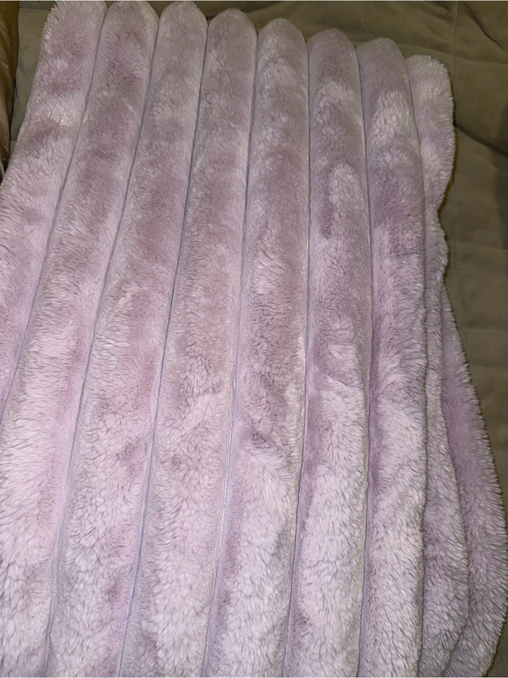 Plush Lavender Throw Blanket - Soft Microfiber Cozy Bed Blanket